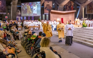 186-Lourdes 2022-3382